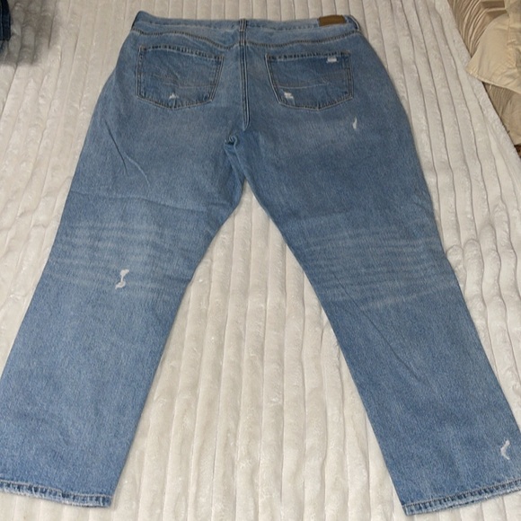 American Eagle Mom Jean | Size 18 Regular - Picture 10 of 10